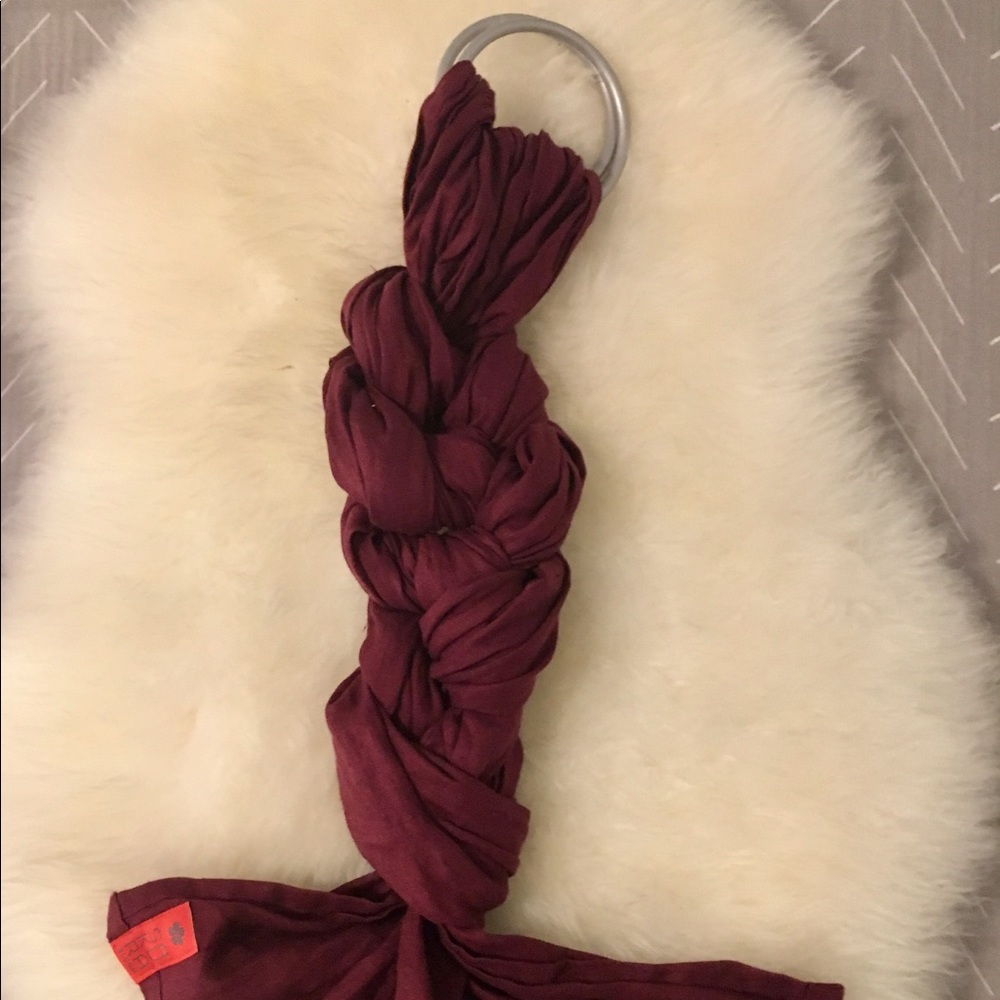 Sakura Bloom Linen Ring Sling in Port